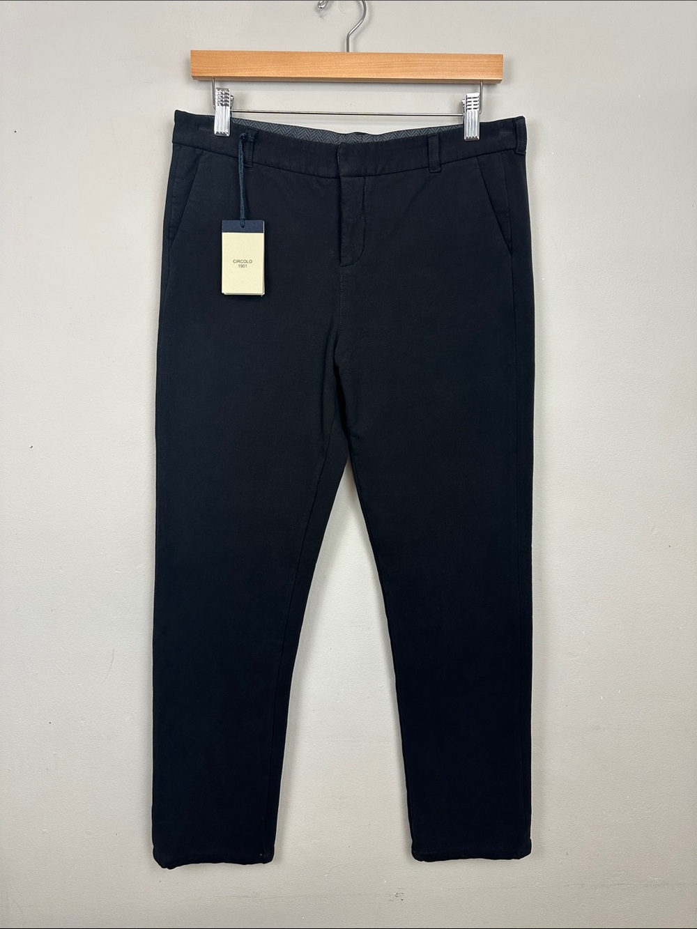 NWT Circolo 1901 Black Fleece Lined Soft Stretchy Chinos Black Sz 42